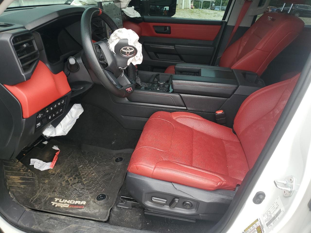 TOYOTA TUNDRA CREWMAX LIMITED