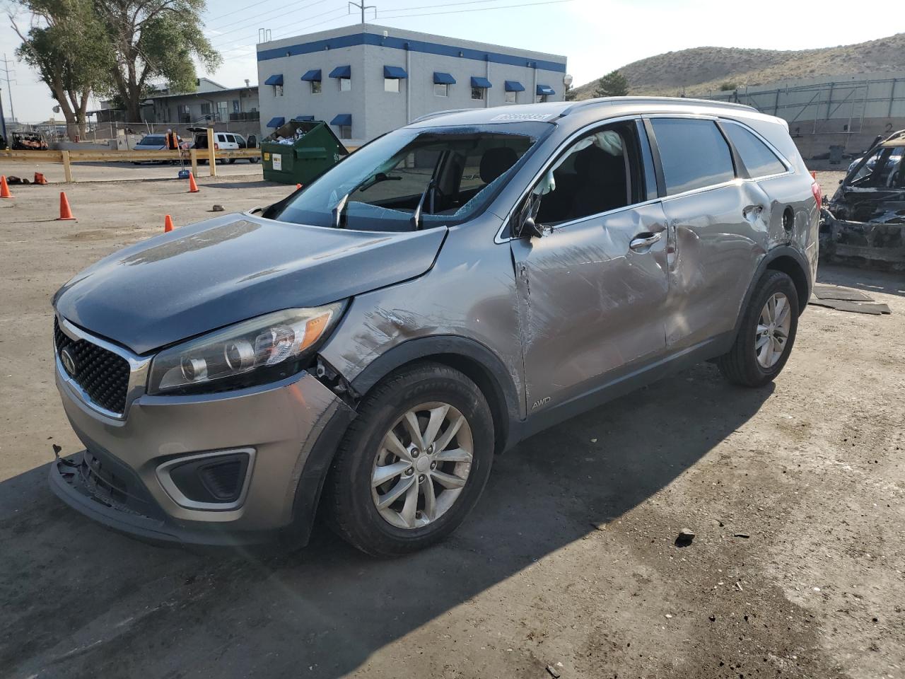 KIA SORENTO LX