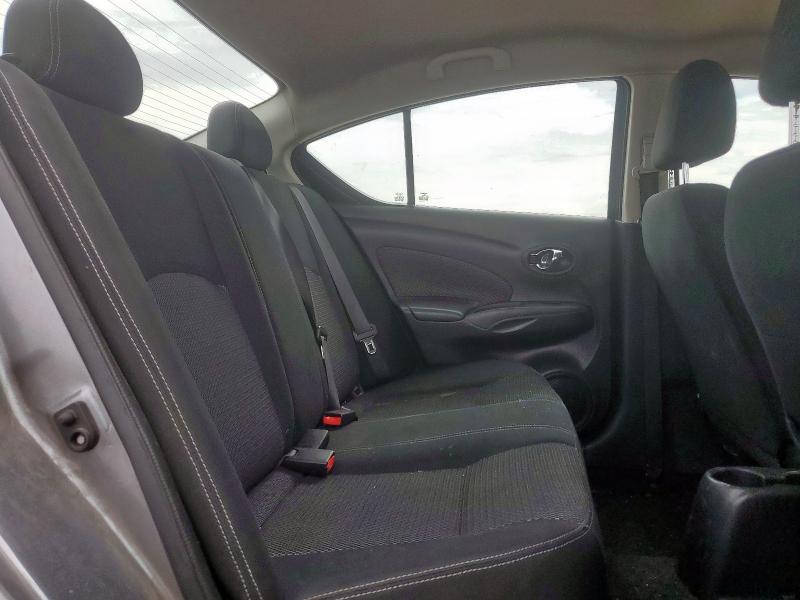 2018 NISSAN VERSA S 3N1CN7AP4JL812976