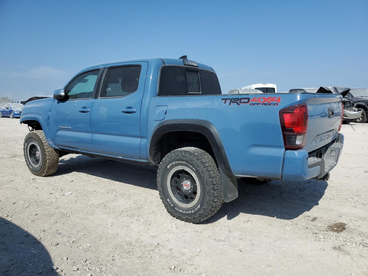 TOYOTA TACOMA DOUBLE CAB