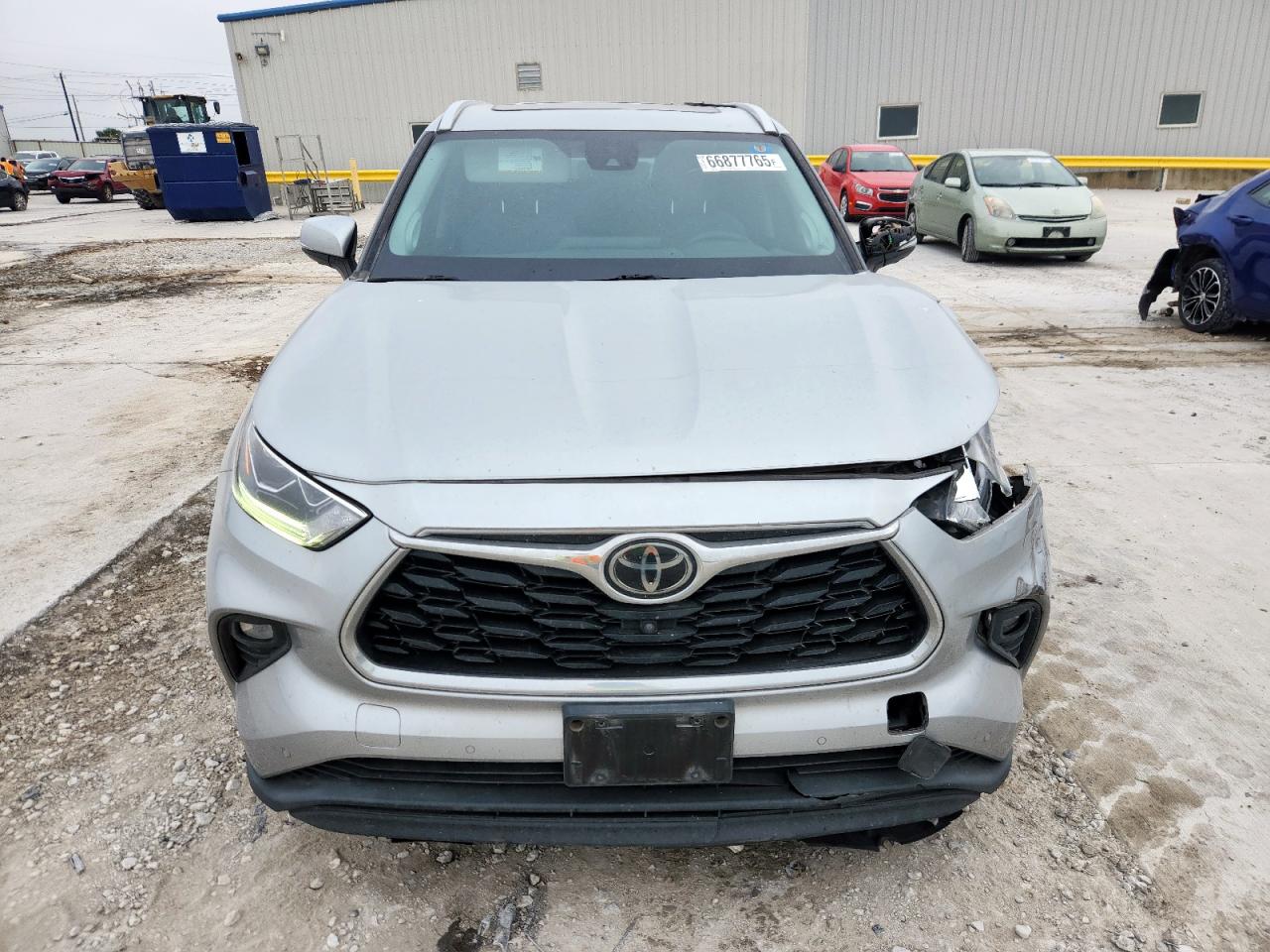 TOYOTA HIGHLANDER LIMITED