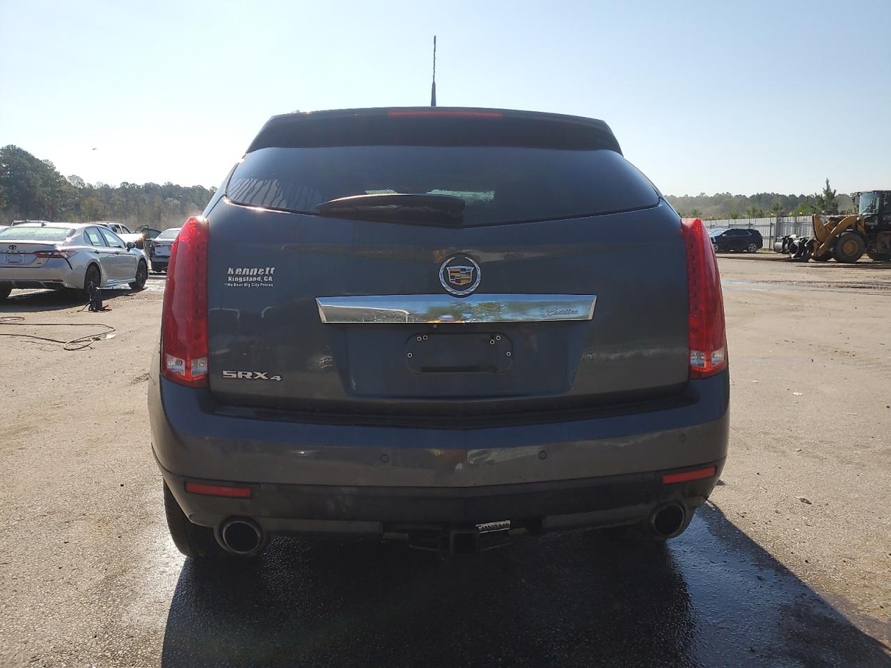 CADILLAC SRX LUXURY COLLECTION