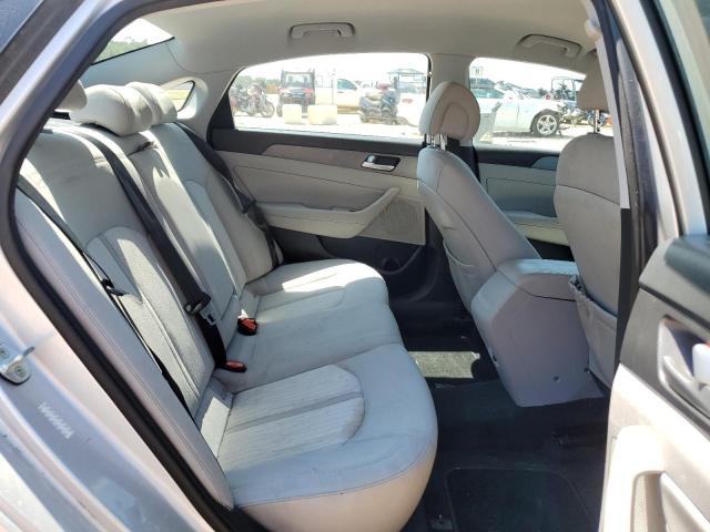2016 HYUNDAI SONATA HYB KMHE24L19GA015320