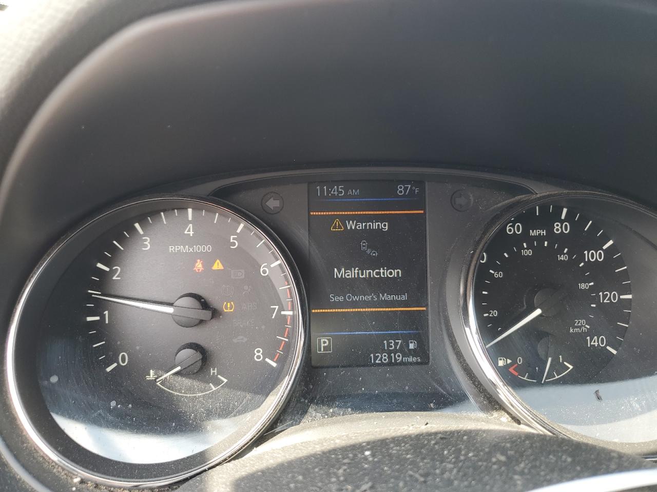 NISSAN ROGUE SPORT S