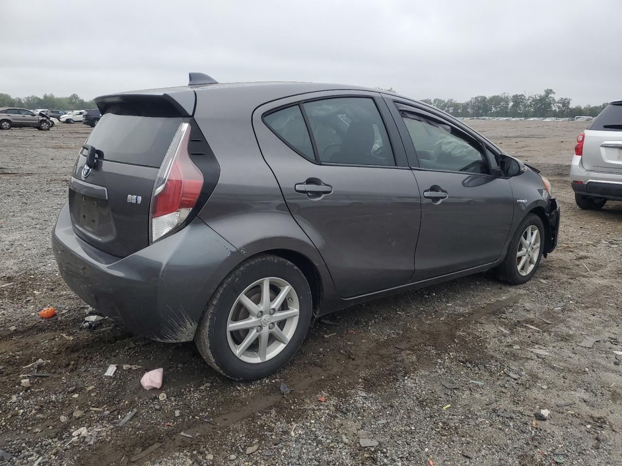 TOYOTA PRIUS C