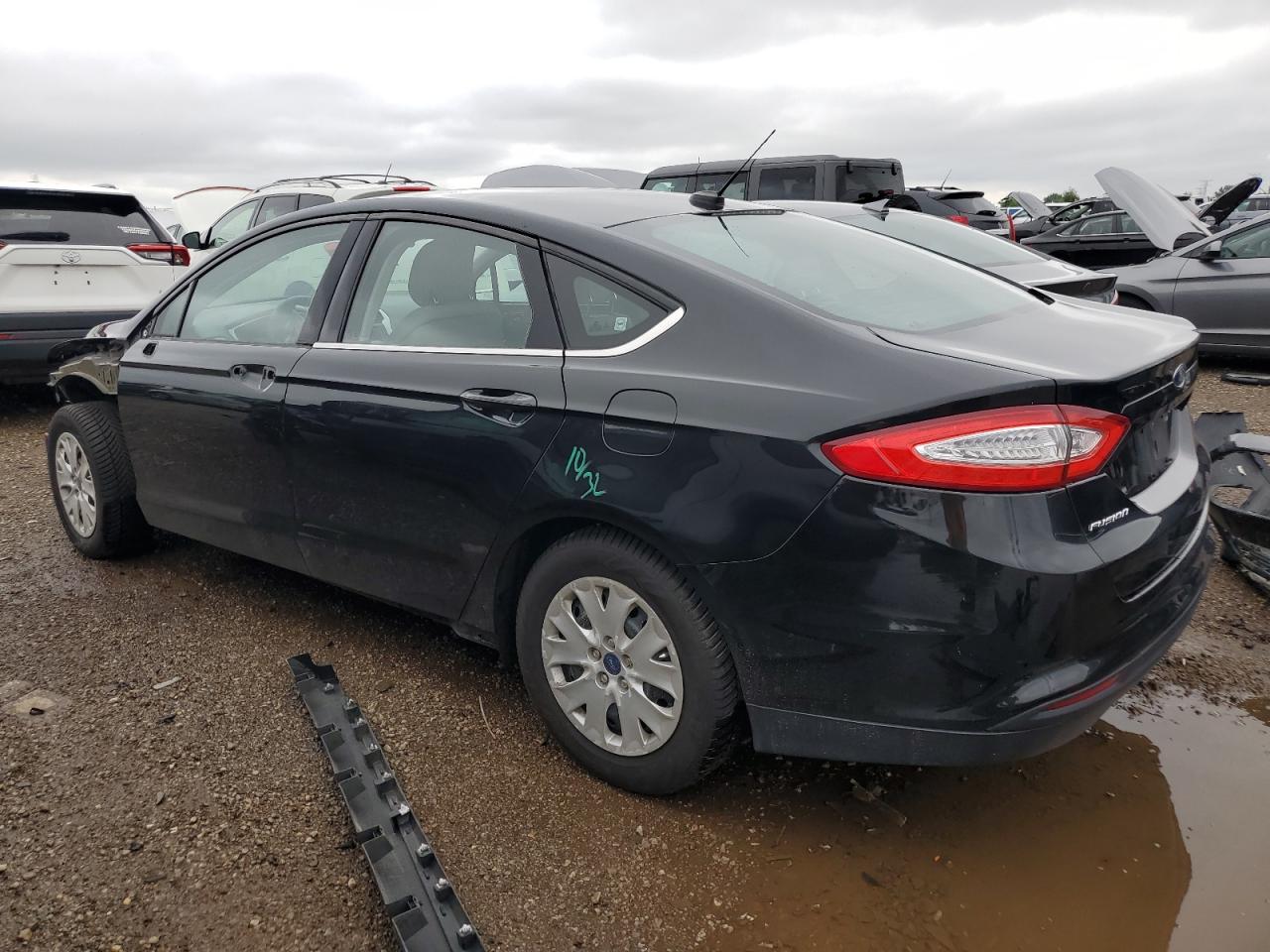 FORD FUSION S