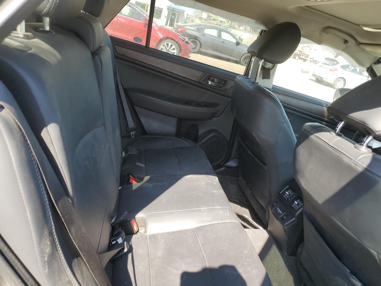 SUBARU OUTBACK 3.6R LIMITED