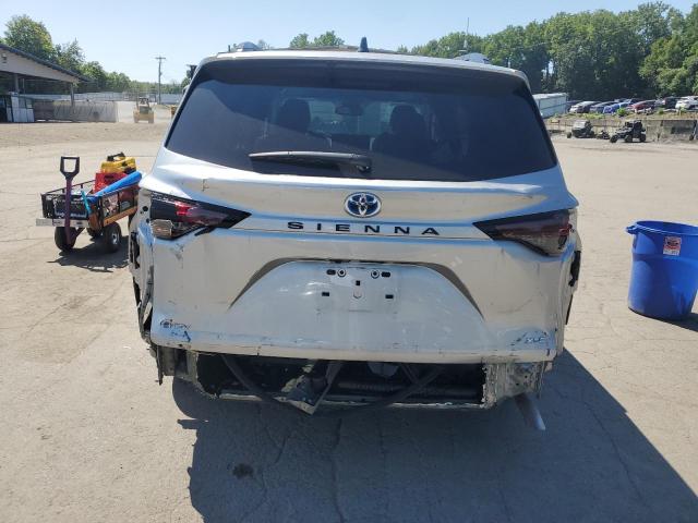 2025 TOYOTA SIENNA XLE 5TDJRKEC7SS244530