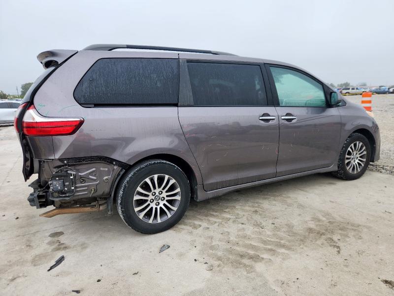 2019 TOYOTA SIENNA XLE 5TDYZ3DC1KS991546
