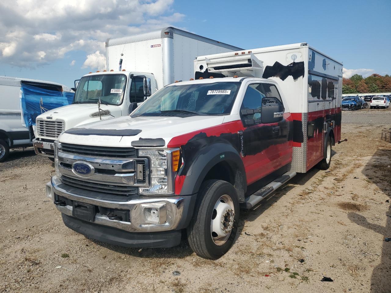 FORD F-550 SUPER DUTY