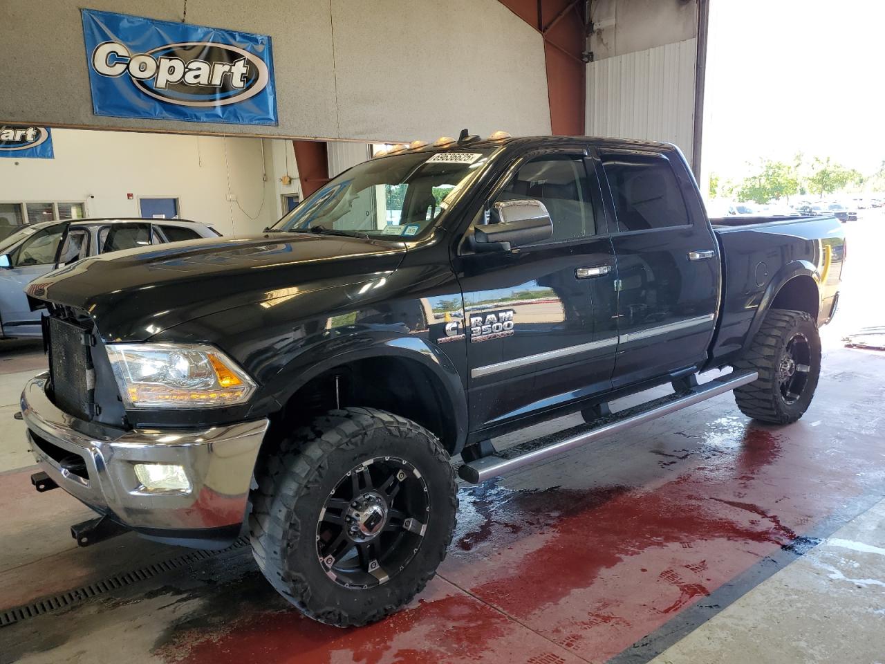 RAM 3500 LONGHORN
