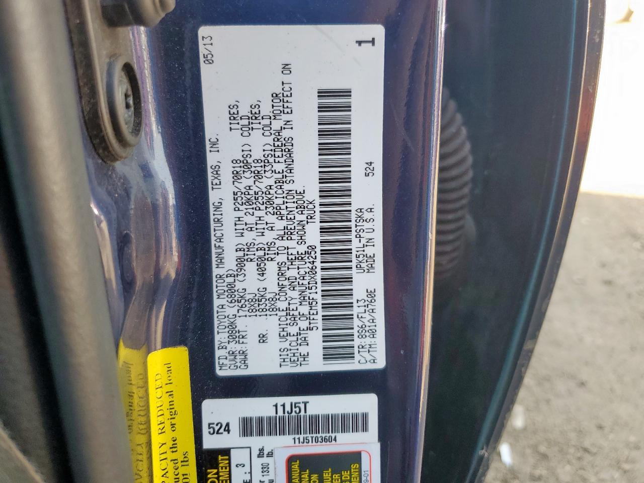 TOYOTA TUNDRA CREWMAX SR5