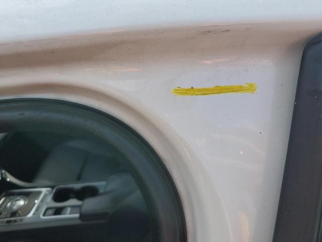 2017 JAGUAR XE SAJAR4BG2HA977160