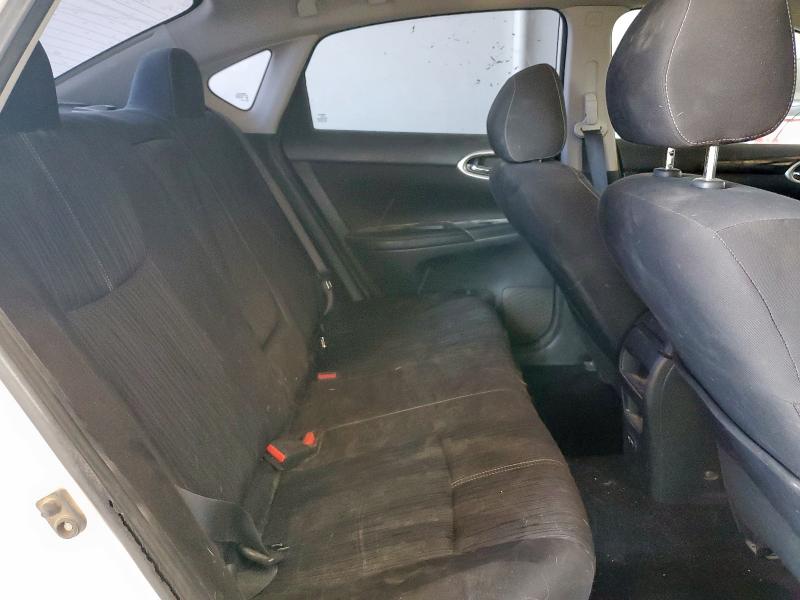 2018 NISSAN SENTRA S 3N1AB7AP7JL658635