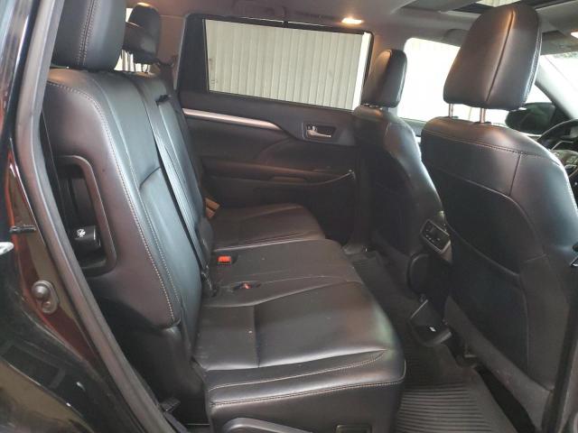 2018 TOYOTA HIGHLANDER 5TDJZRFH5JS533617