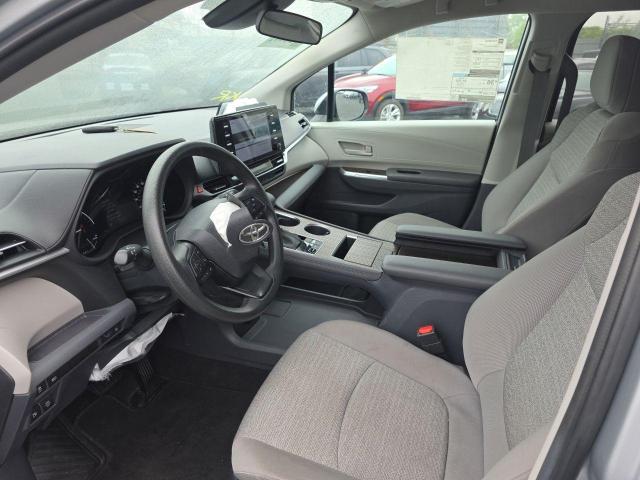 2023 TOYOTA SIENNA LE 5TDKRKEC6PS148710