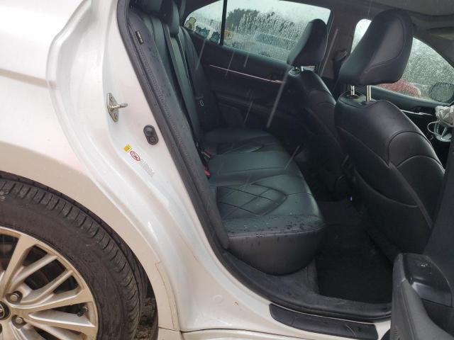 2018 TOYOTA CAMRY L 4T1B11HK6JU120201