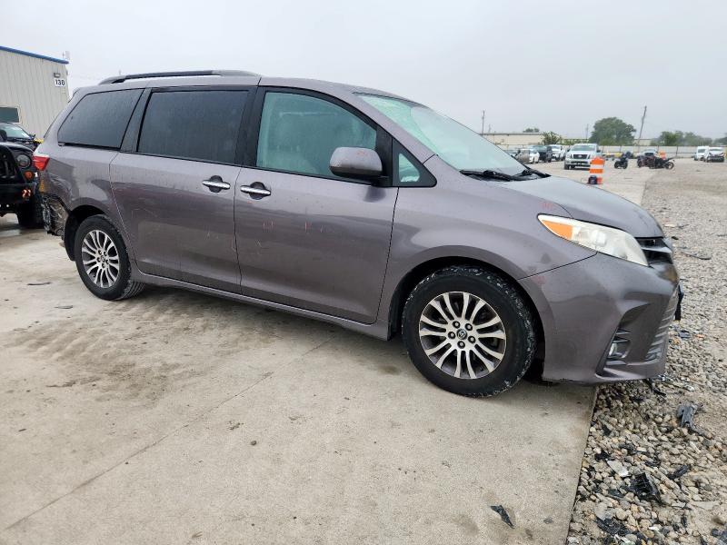 2019 TOYOTA SIENNA XLE 5TDYZ3DC1KS991546
