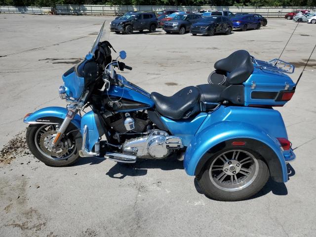 2011 HARLEY-DAVIDSON FLHTCUTG 1HD1MAM11BB851263