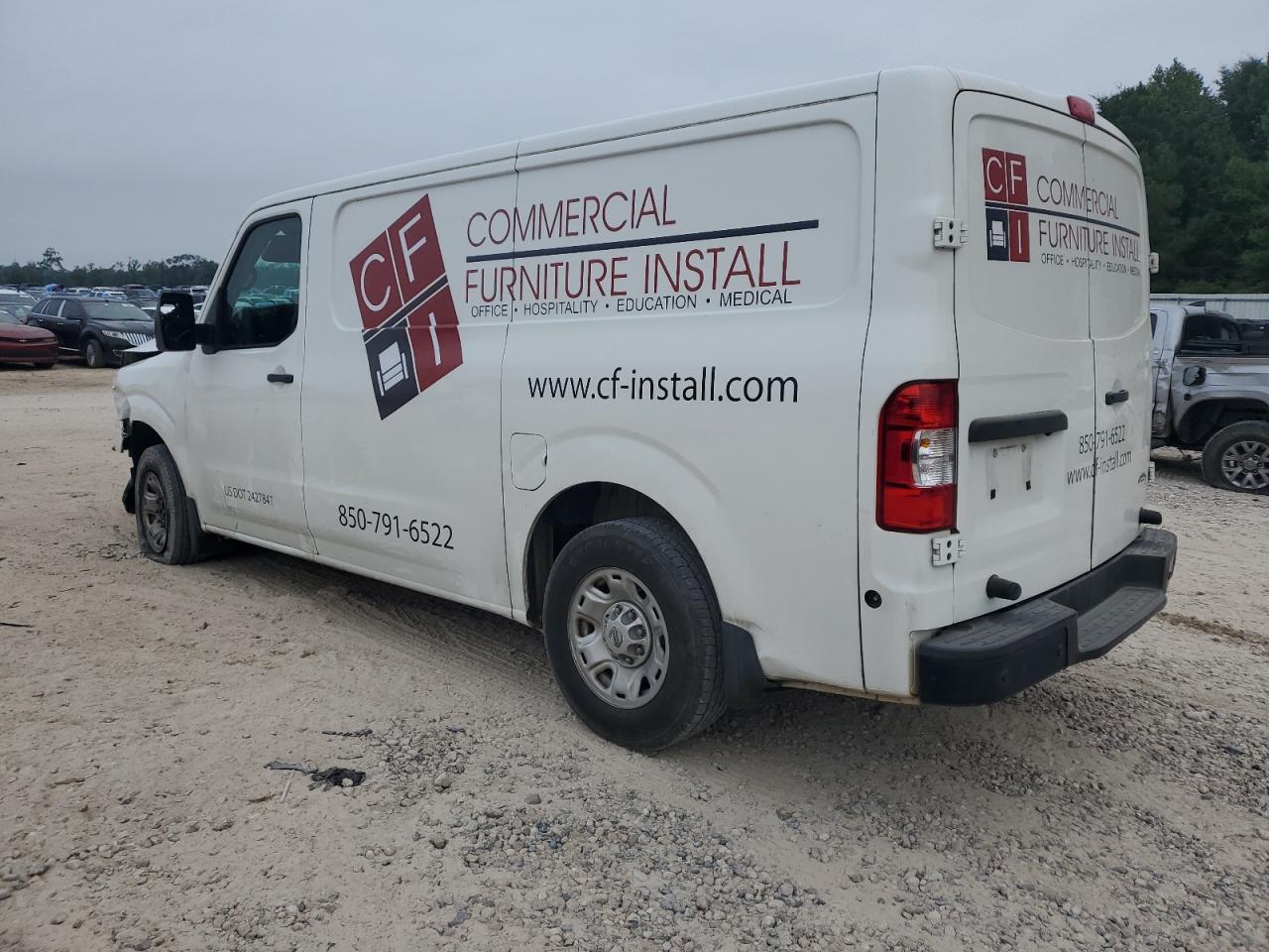 NISSAN NV2500 2500 S