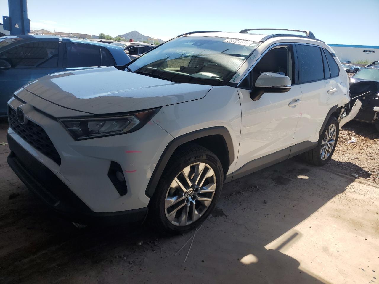 TOYOTA RAV4 XLE PREMIUM
