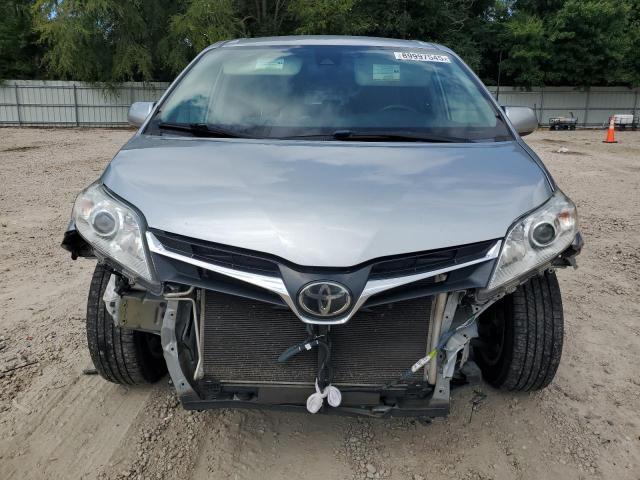 2019 TOYOTA SIENNA LE 5TDKZ3DC0KS982049