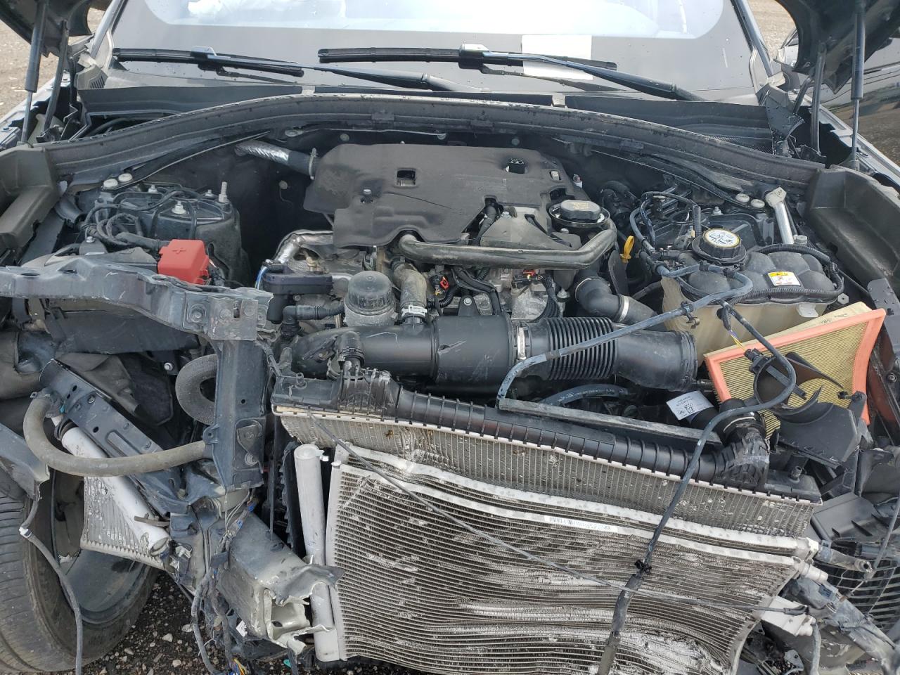 LAND ROVER RANGE ROVER R-DYNAMIC SE