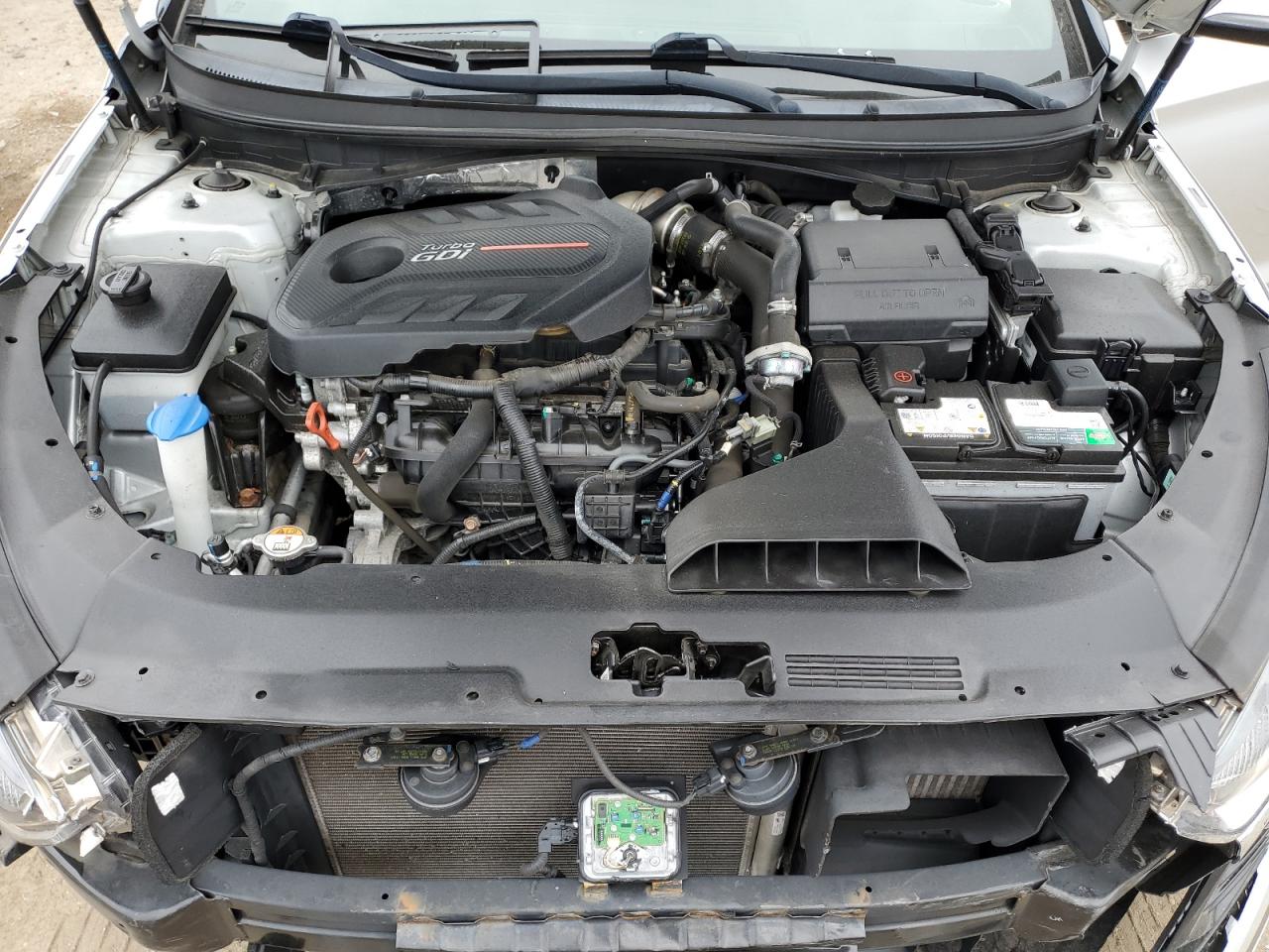 HYUNDAI SONATA SPORT