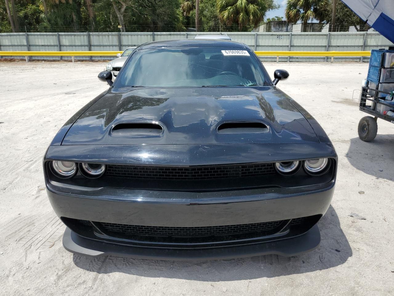 DODGE CHALLENGER SRT HELLCAT