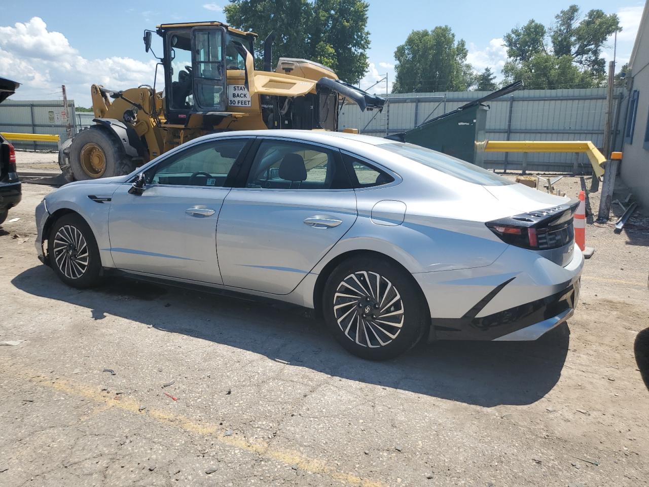 HYUNDAI SONATA HYBRID