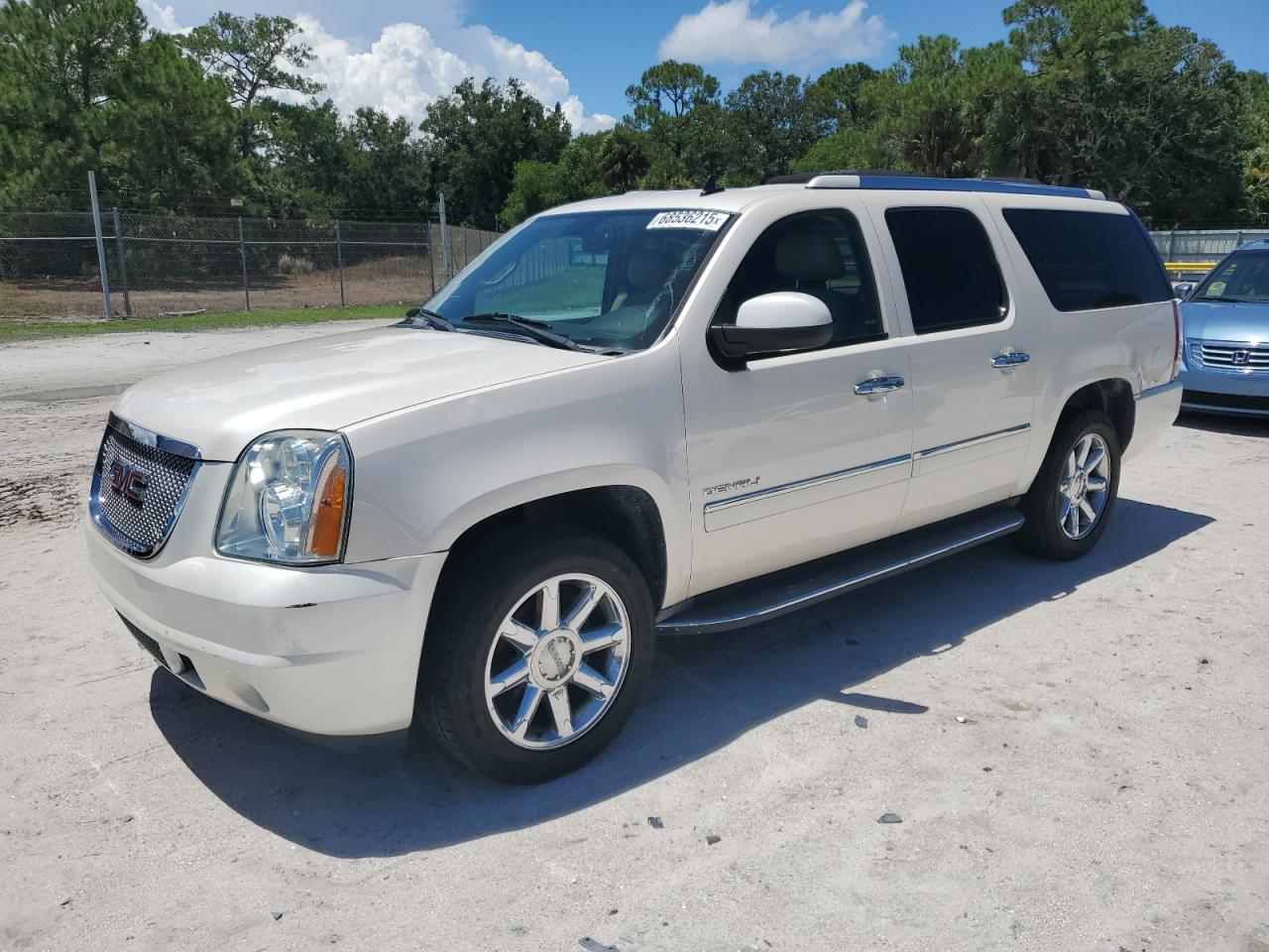 GMC YUKON DENALI
