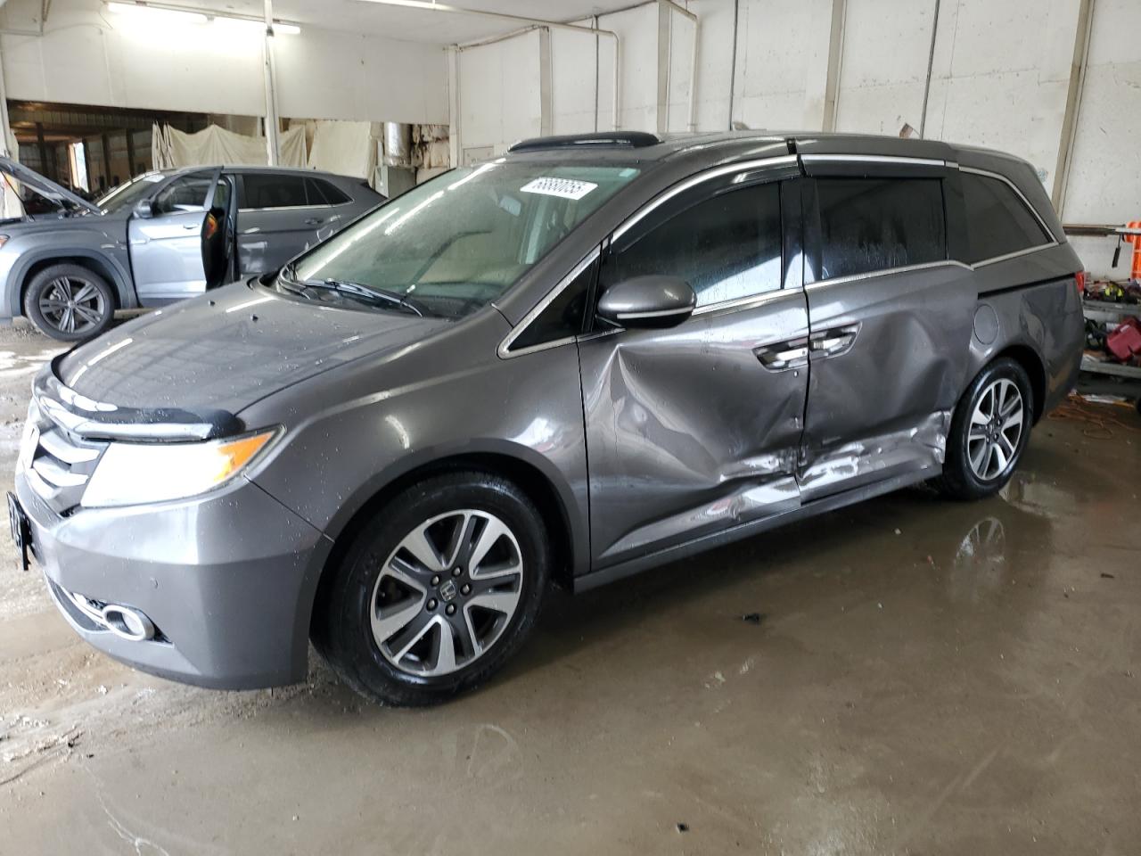 HONDA ODYSSEY TOURING