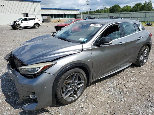 2017 INFINITI QX30 BASE SJKCH5CP4HA031394