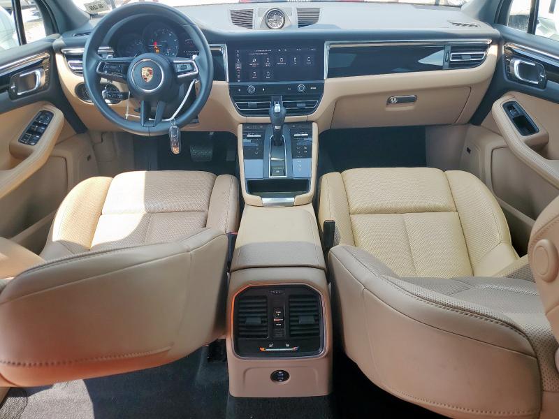 2024 PORSCHE MACAN BASE WP1AA2A51RLB01856