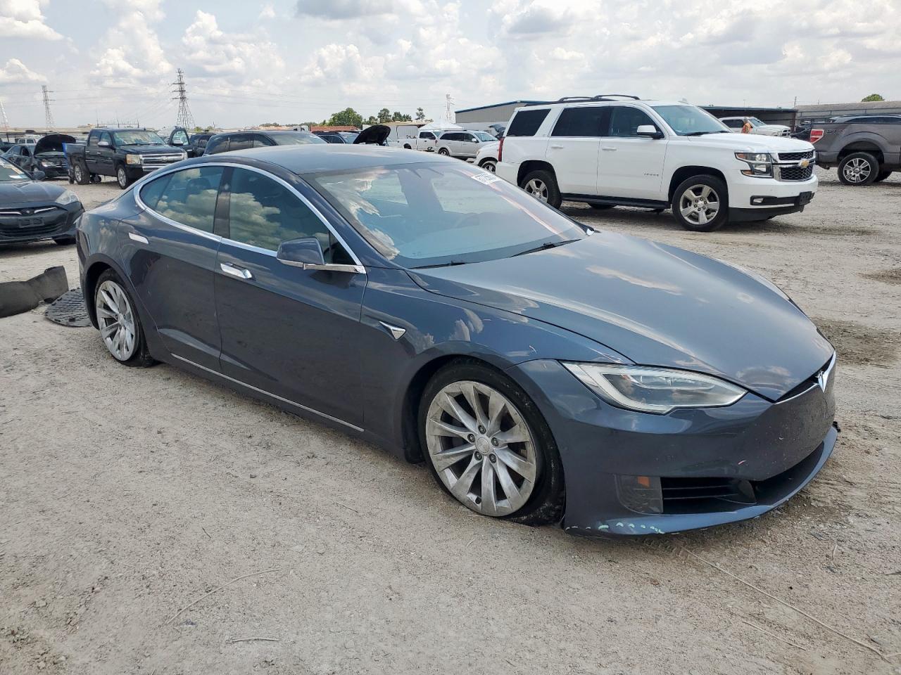 TESLA MODEL S