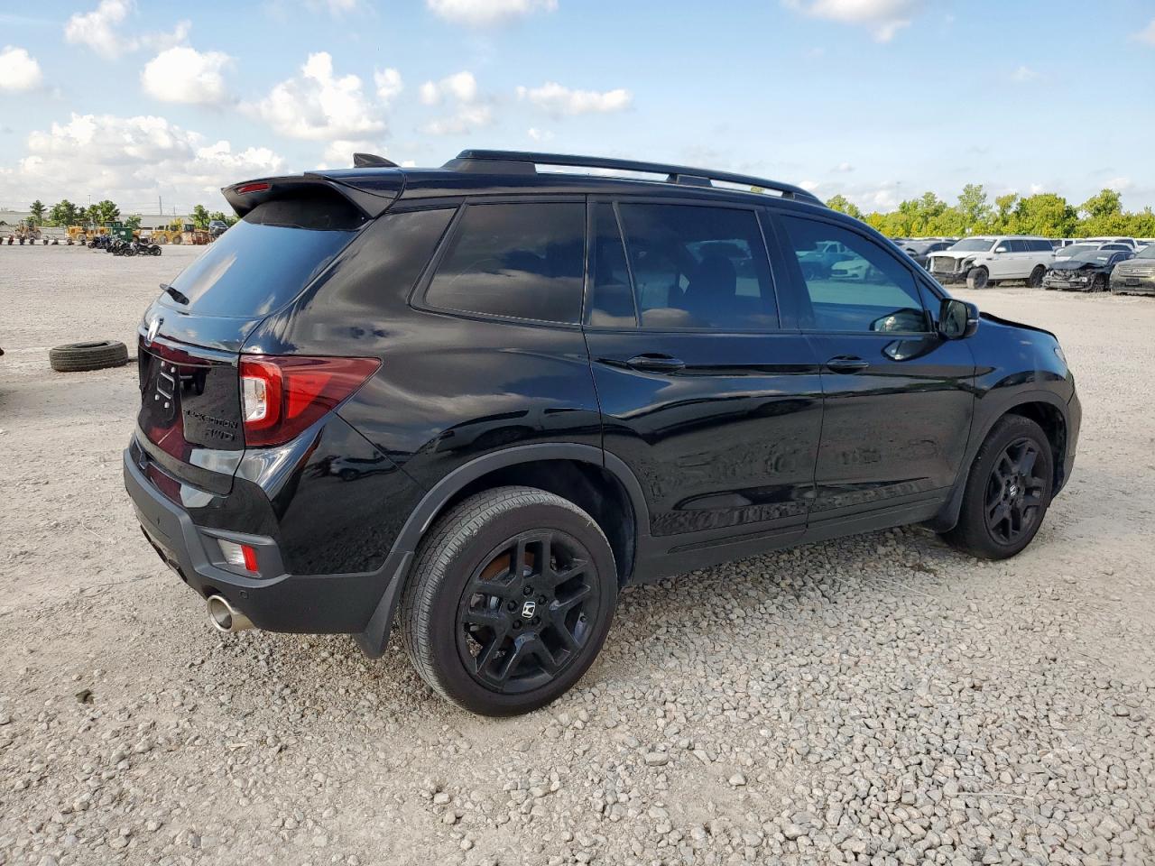 HONDA PASSPORT BLACK EDITION