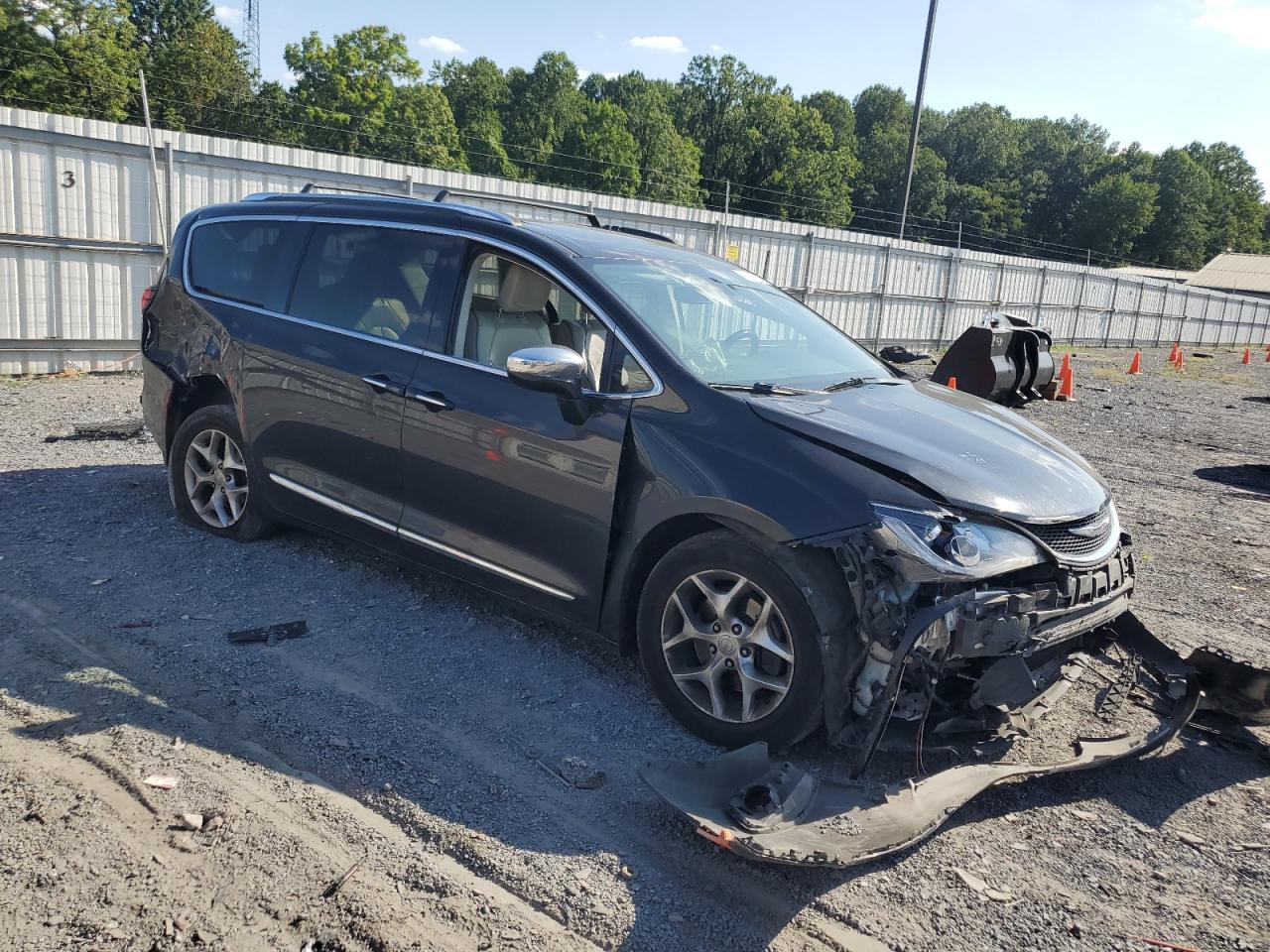 CHRYSLER PACIFICA LIMITED