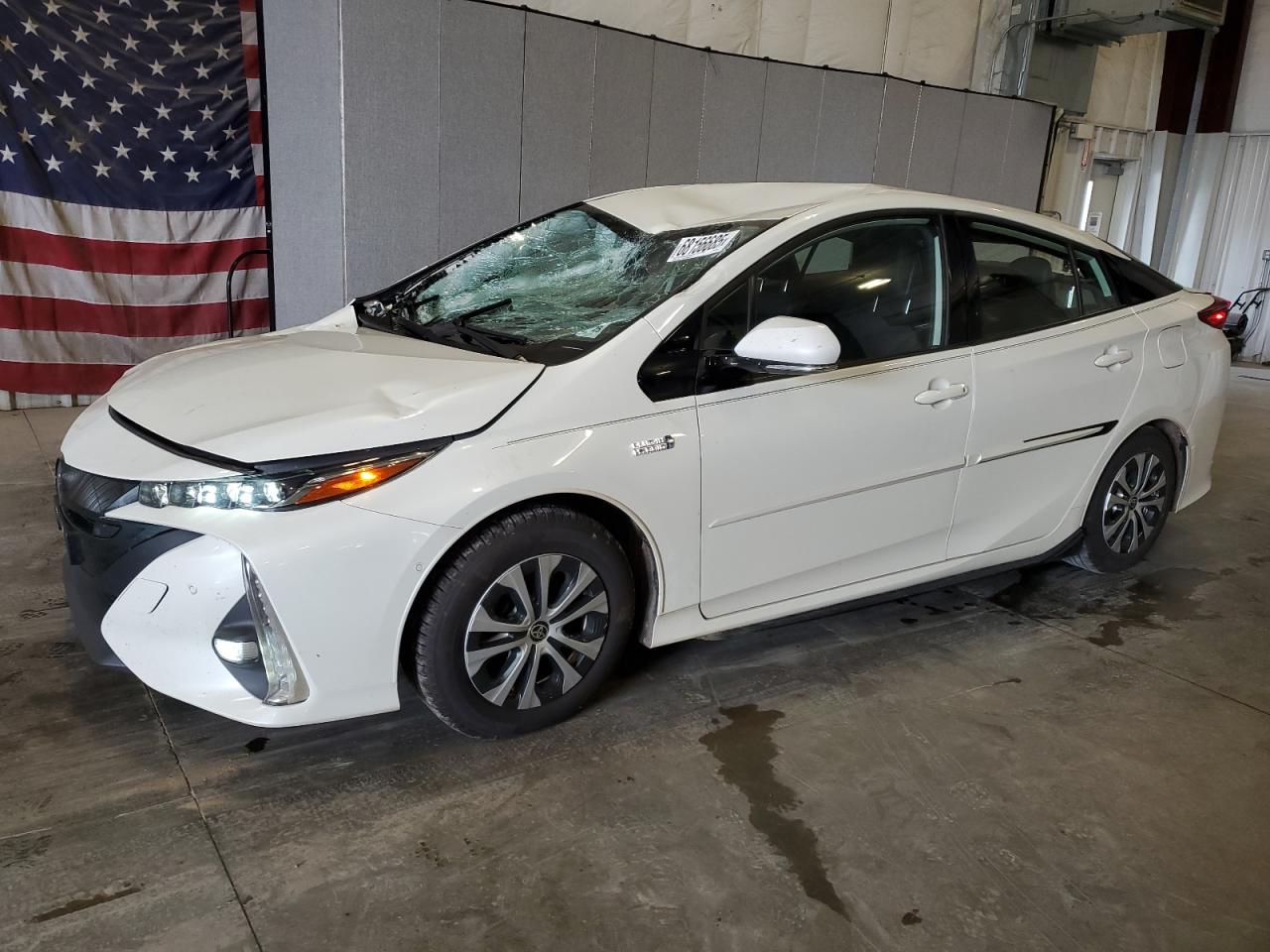 TOYOTA PRIUS PRIME LE