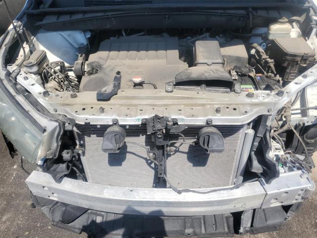 2016 TOYOTA HIGHLANDER XLE 5TDKKRFH0GS152677