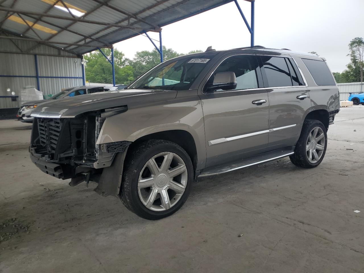 CADILLAC ESCALADE LUXURY