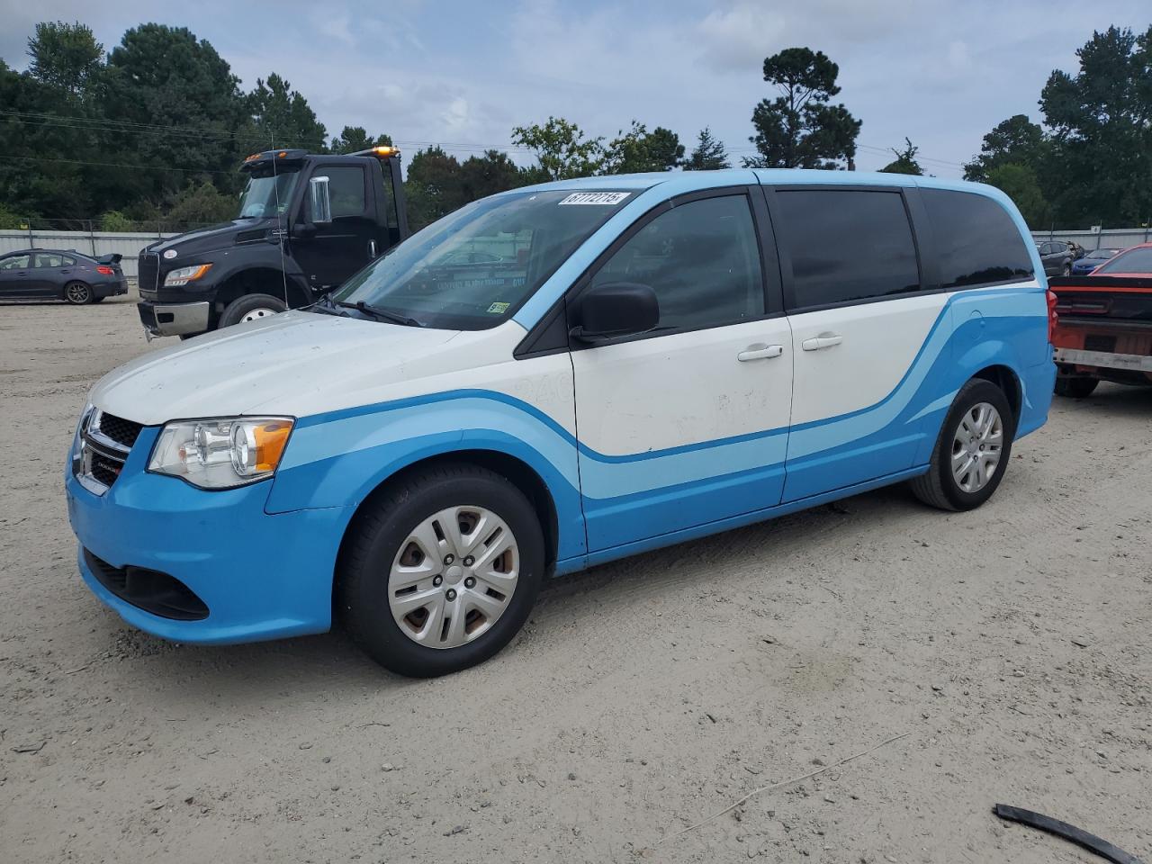 DODGE GRAND CARAVAN SE