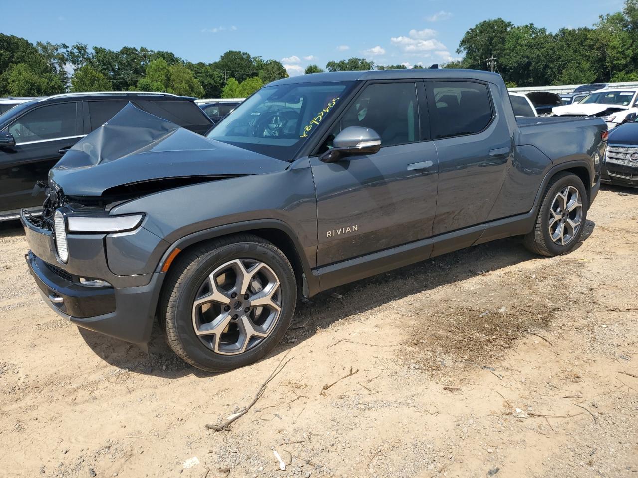 RIVIAN R1T ADVENTURE