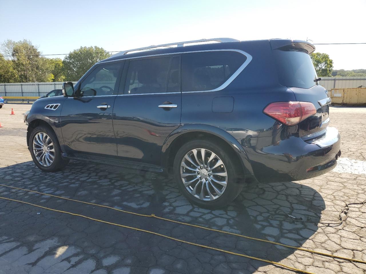 INFINITI QX80