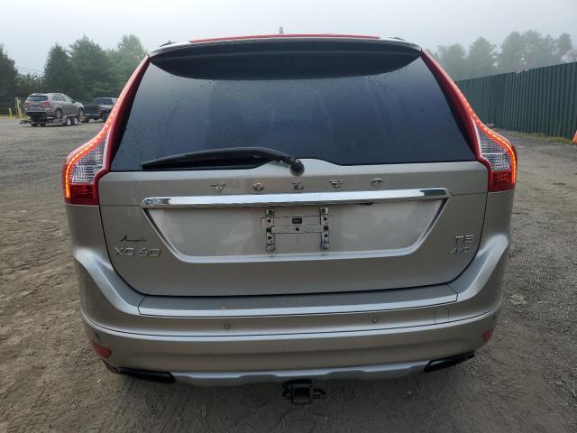 2016 VOLVO XC60 T5 PL YV4612RM5G2854471