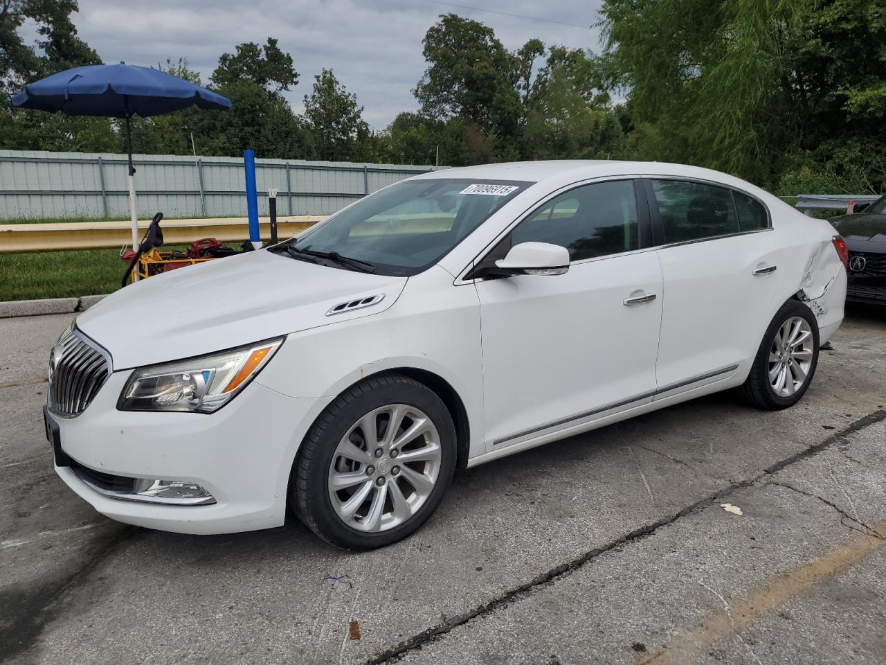 BUICK LACROSSE
