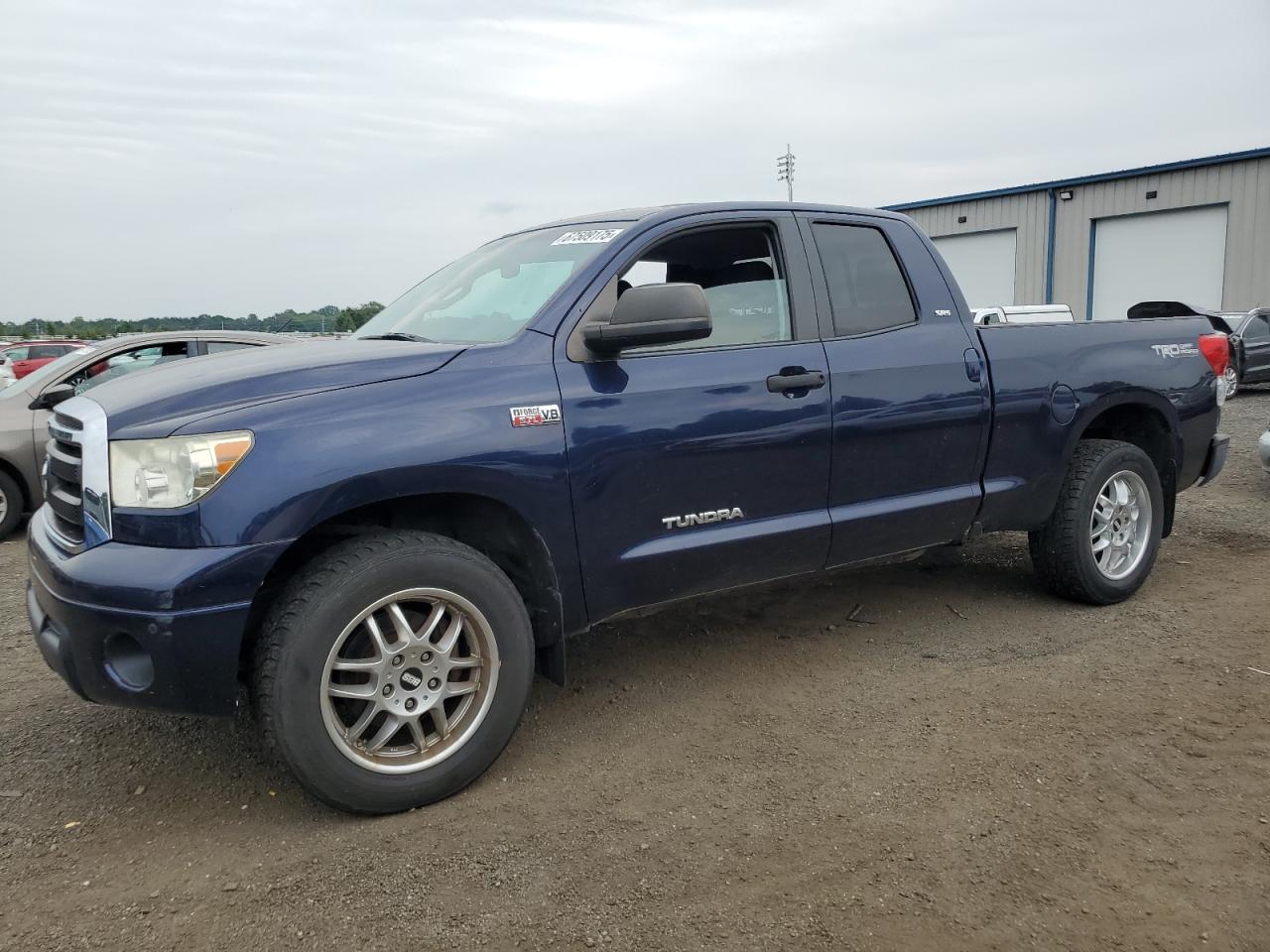 TOYOTA TUNDRA DOUBLE CAB SR5