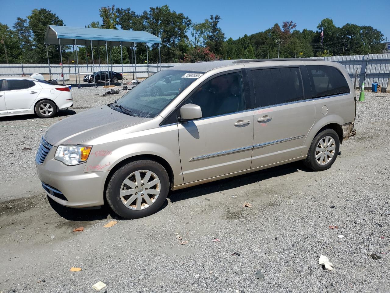 CHRYSLER TOWN & COUNTRY TOURING