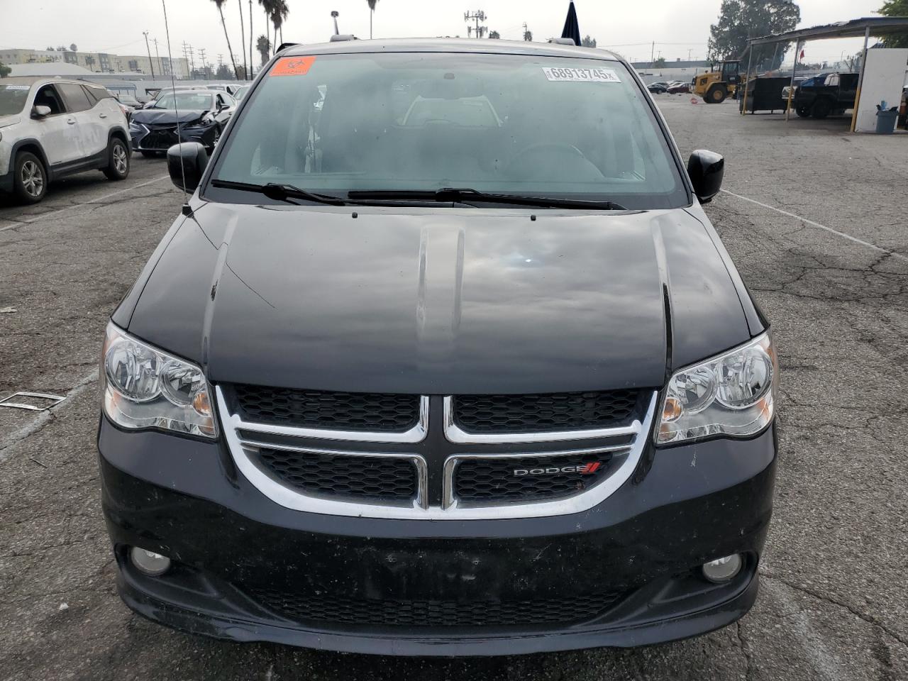 DODGE GRAND CARAVAN SXT