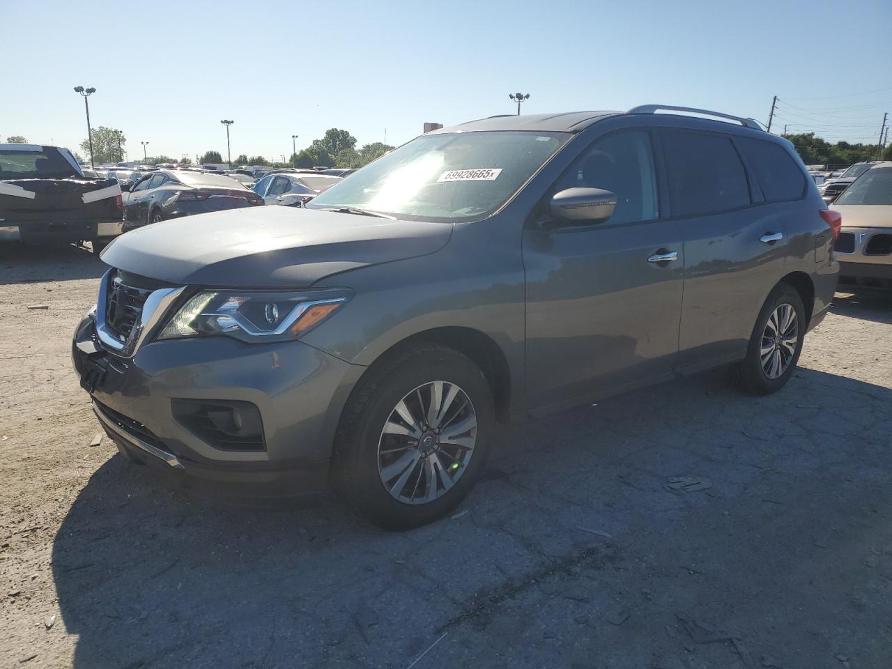 Lot #3273746354 2019 NISSAN PATHFINDER