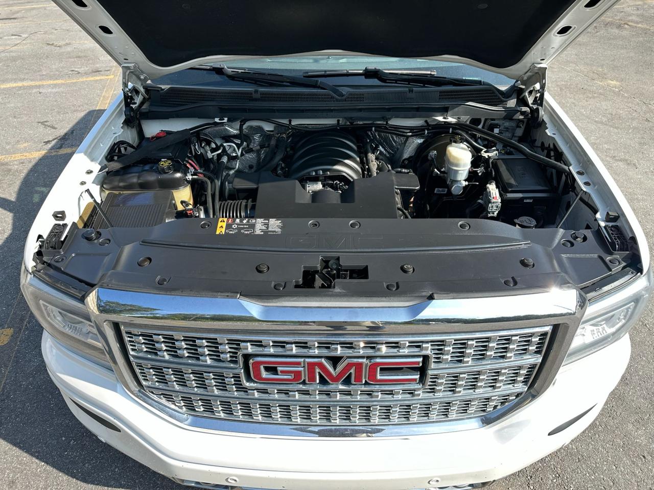 GMC SIERRA K1500 DENALI